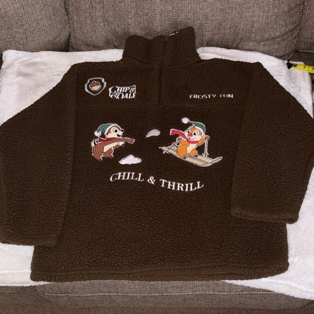 Disney Chip&Dale Embroidered Unisex Sherpa 3/4 Zip Pullover Gently Loved L